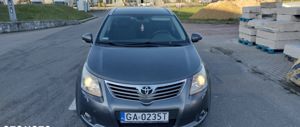Toyota Avensis cena 18991 przebieg: 296000, rok produkcji 2009 z Gdynia małe 172